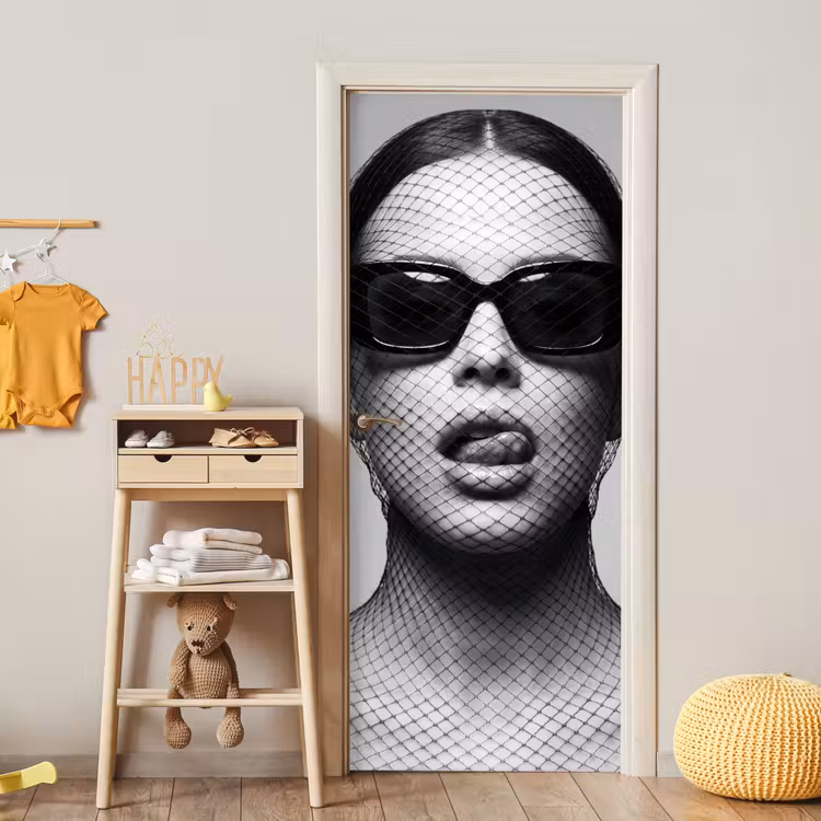 Deursticker - Vrouw - Net - Mysterieus - Zwart - Wit — 6