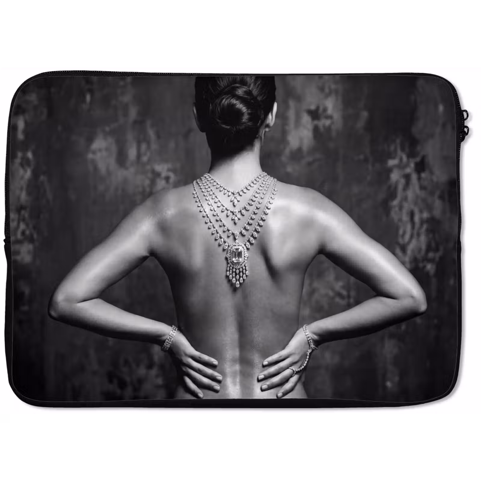 Laptophoes - Rug - Ketting - Portret - Zwart - Wit - Glamour — 1