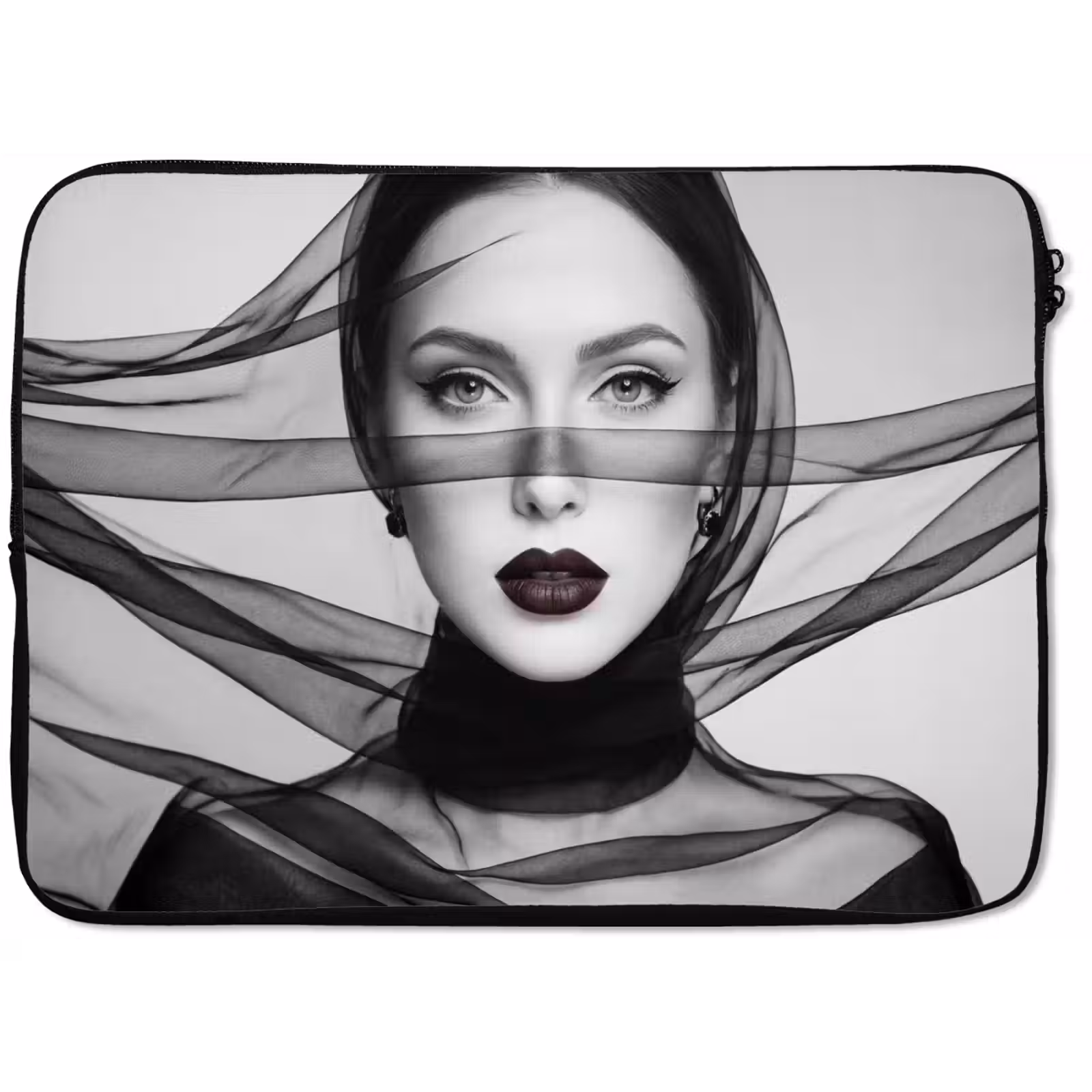 Laptophoes - Vrouw - Sluier - Portret - Zwart - Wit - Elegant — 1