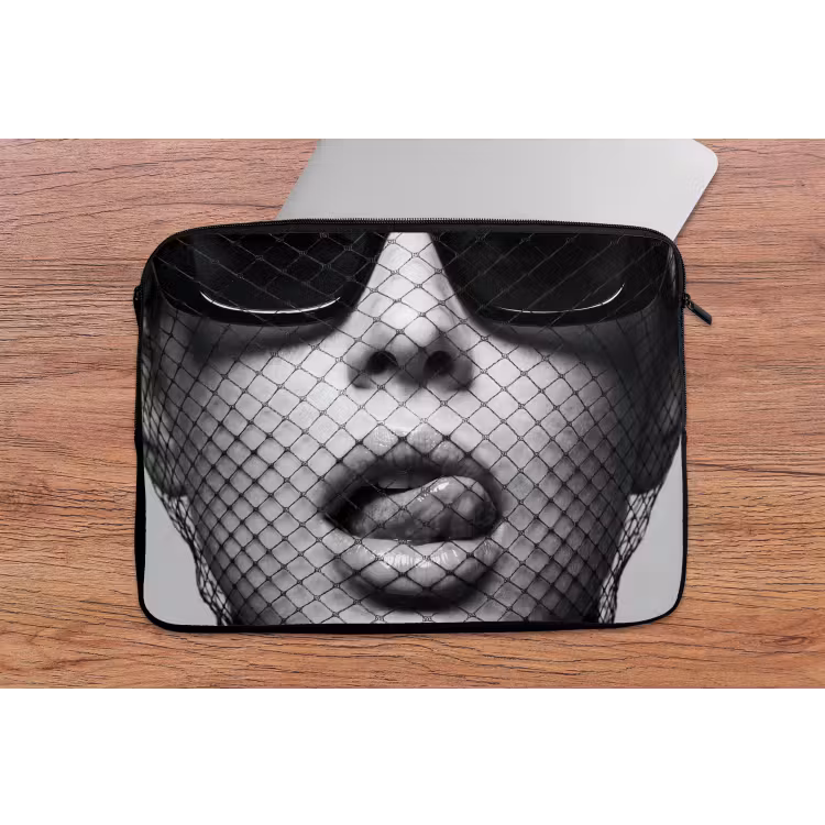 Laptophoes - Vrouw - Net - Mysterieus - Zwart - Wit — 2