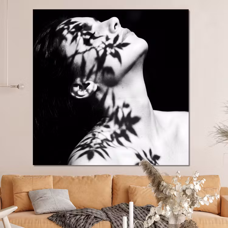 Forex - Gezicht - Schaduw - Bladeren - Zwart - Wit - Intiem — 4