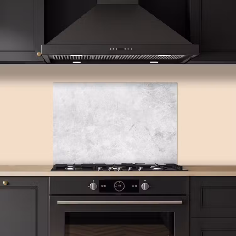 Spatscherm keuken - Zachte Betongloed — 2