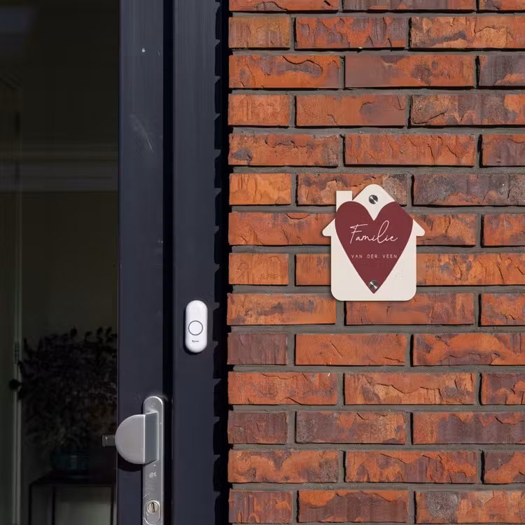 Naambordje voordeur - Huisjesvorm - Rood hart - Sierlijk — 3