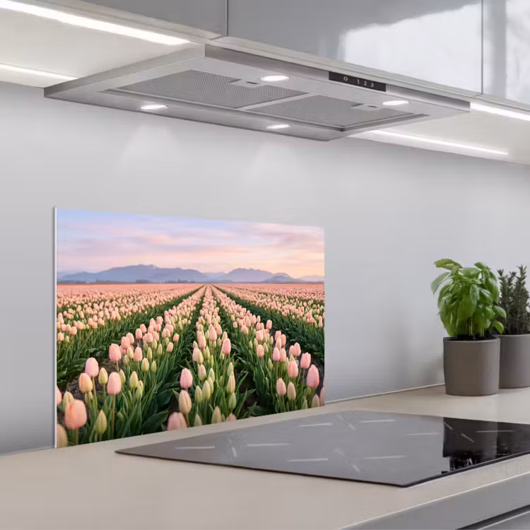 Spatscherm keuken - Tulpen - Landschap - Roze — 5