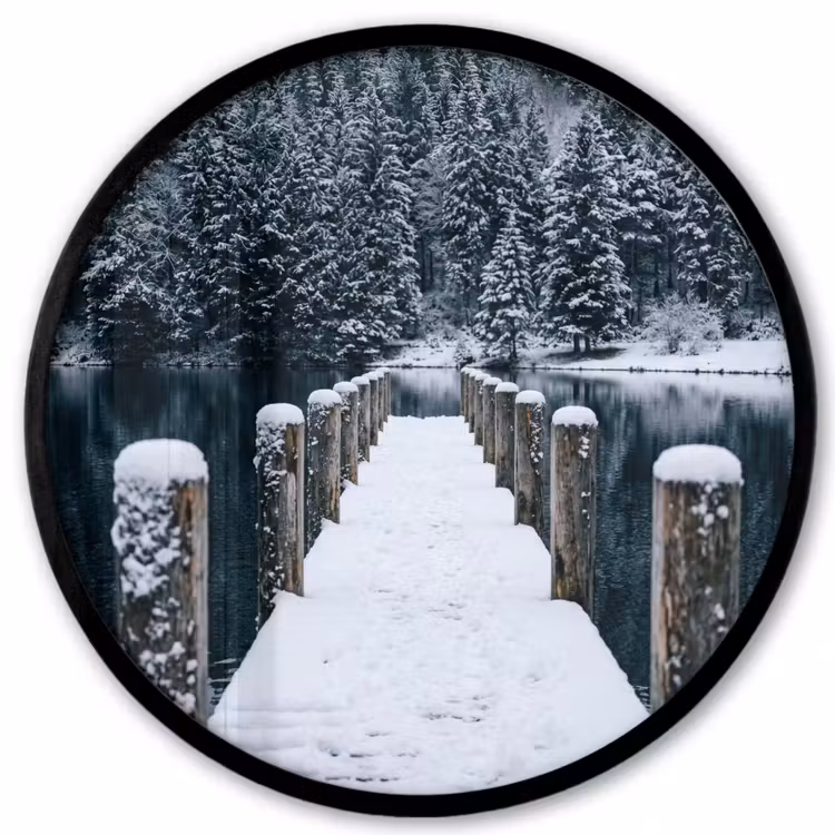 Ronde fotolijst - Steiger - Meer - Sneeuw - Bergen - Rustgevend — 1