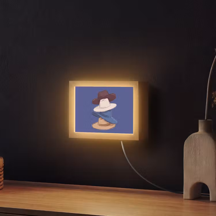 Lightbox - Wandlamp - Hoeden - Gestapeld - Mode - Kleurrijk - Illustratie — 2