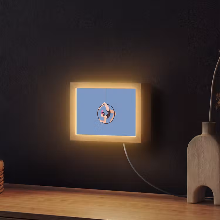 Lightbox - Wandlamp - Vrouw - Aerial hoop - Art deco - Illustratie - Blauw — 2