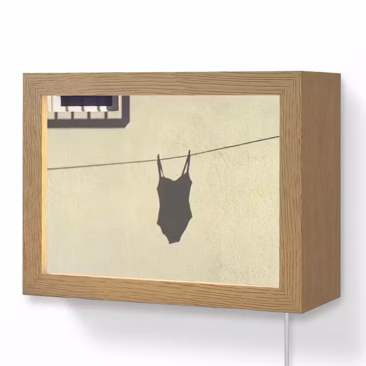 Lightbox - Wandlamp - Badpak - Schaduw - Muur - Zomer - Minimalistisch — 1