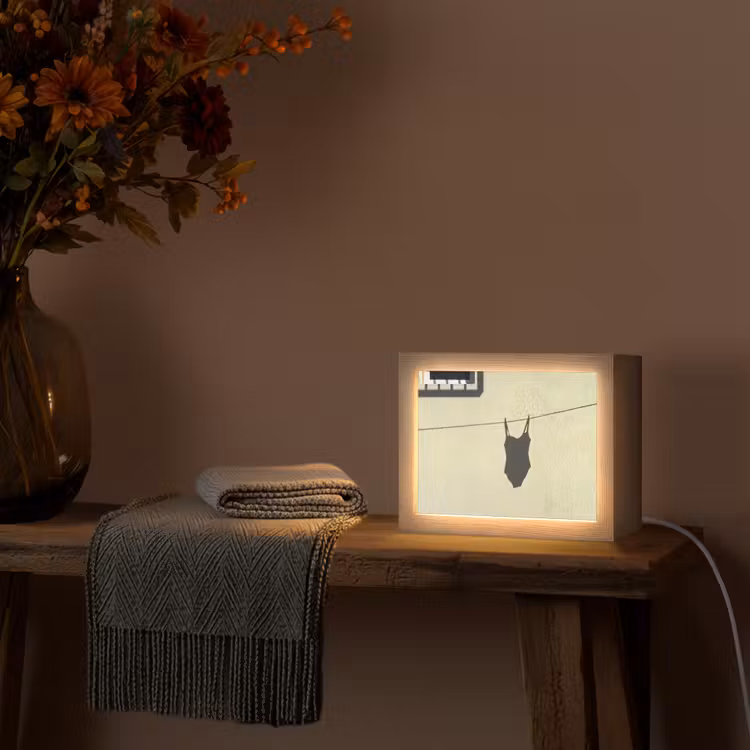 Lightbox - Wandlamp - Badpak - Schaduw - Muur - Zomer - Minimalistisch — 5