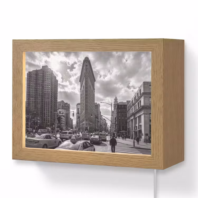 Lightbox - Wandlamp - Gebouw - Hoogbouw - Stad - Architectuur - Zwart-wit — 1