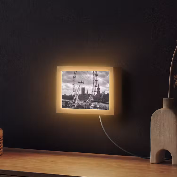 Lightbox - Wandlamp - Reuzenrad - Klokkentoren - Architectuur - Zwart-wit - Stad — 2