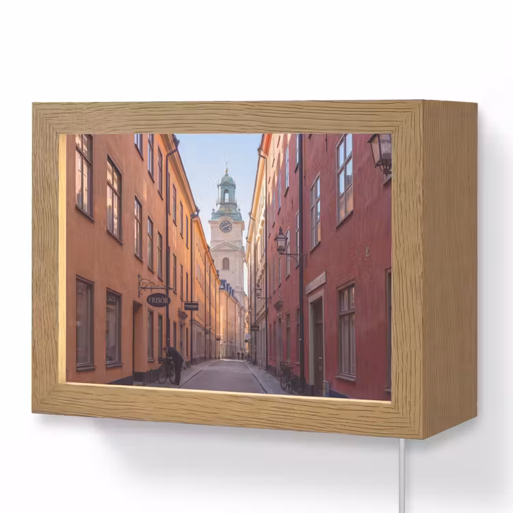 Lightbox - Wandlamp - Straat - Klokkentoren - Stad - Architectuur - Historisch — 1