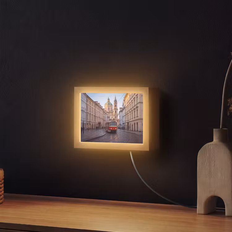 Lightbox - Wandlamp - Tram - Straat - Stadsgezicht - Klassiek - Rood — 2