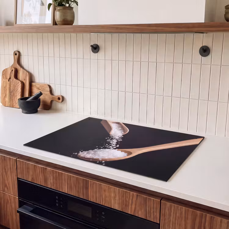 Inductie beschermer en spatscherm (2in1) - Eten - Zout - Hout — 3