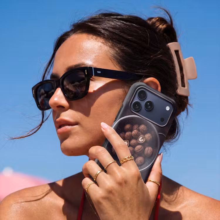 Telefoonhoesje Toughcase - Walnoot - Eten - Donker — 6
