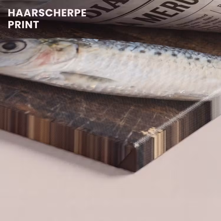 Canvas schilderij - Sardientje - krant - snijplank — 4