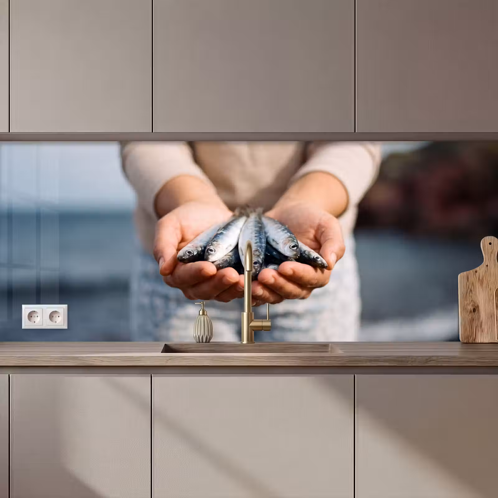 Keuken achterwand - Vis - Handen - Natuur — 1