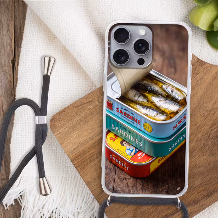 Telefoonhoesje met koord - Vis - Blikjes - Keuken — 3