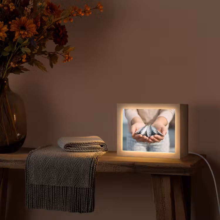 Lightbox - Wandlamp - Vis - Handen - Natuur — 5