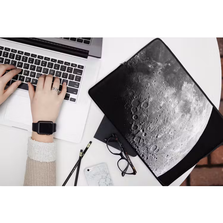 Laptophoes - Maan - Kraters - Ruimte — 3