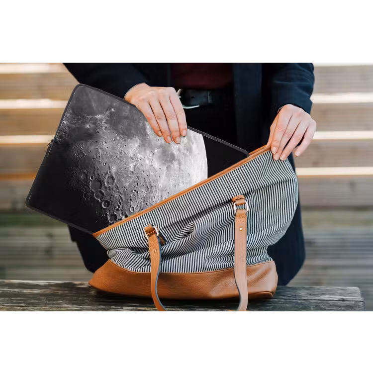 Laptophoes - Maan - Kraters - Ruimte — 4