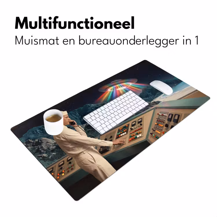 Bureau onderlegger - Man - Controlekamer - Strand — 7