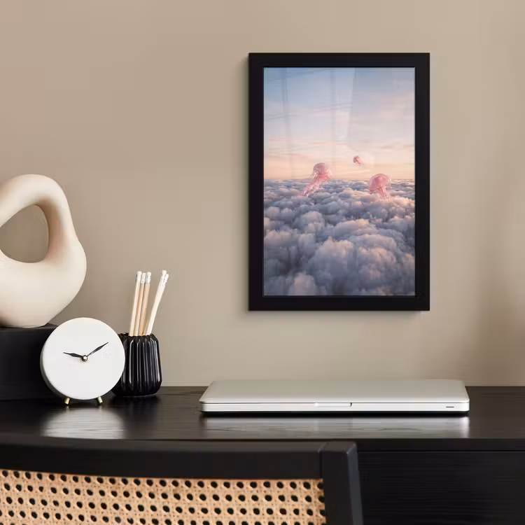 Poster met lijst - Roze dier - Wolken — 2