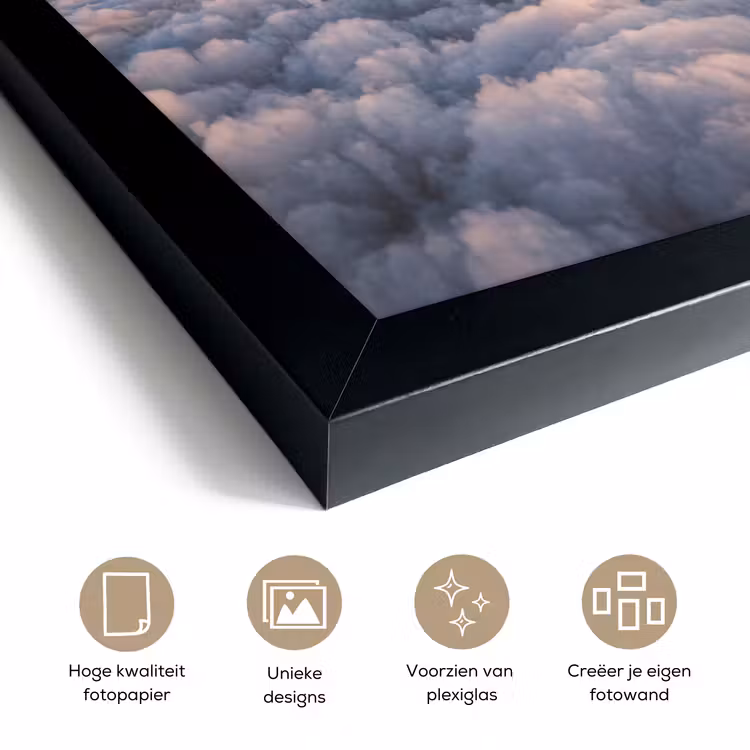 Poster met lijst - Roze dier - Wolken — 6