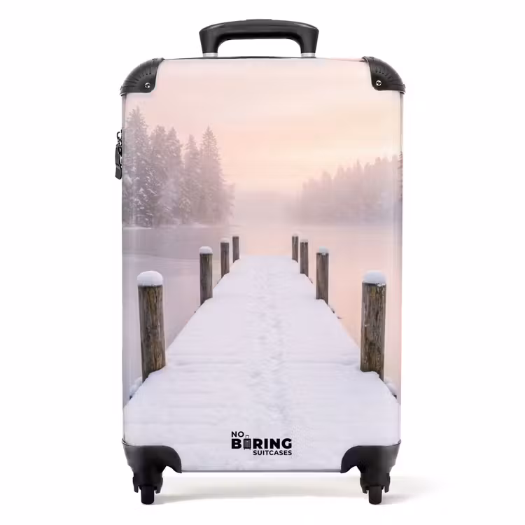 Koffer - Steiger - Meer - Mist - Winter - Serene — 1