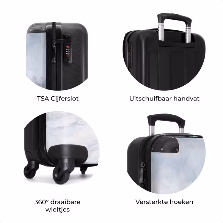 Koffer - Bospad - Dennen - Sneeuw - Winter - Rustgevend — 7