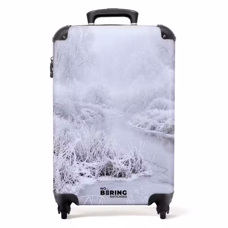 Koffer - Rivier - Sneeuw - Bos - Winter - Schilderachtig — 1