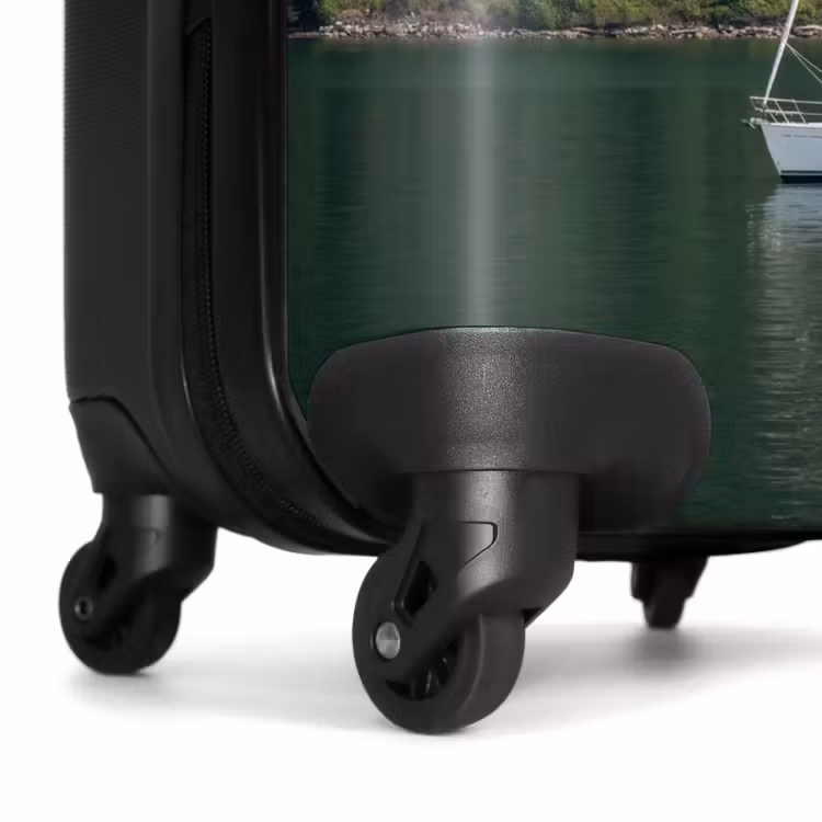 Koffer - Zeilboot - Water - Bergen - Natuur - Groen — 6