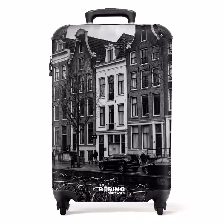 Koffer - Huis - Gracht - Amsterdam - Architectuur - Zwart-wit — 1
