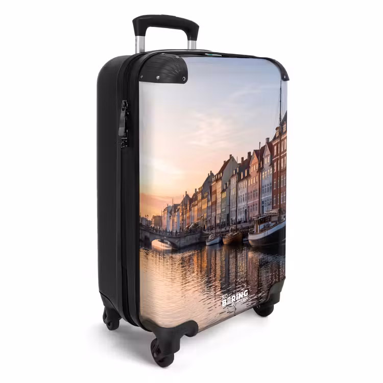 Koffer - Stad - Gracht - Zonsondergang - Klassiek - Kleurrijk — 2