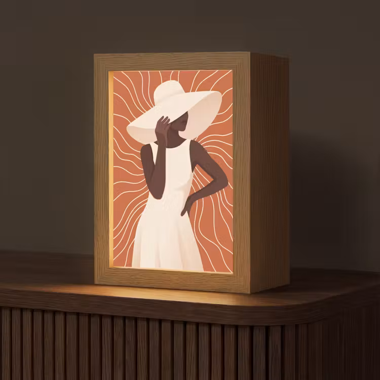 Gepersonaliseerde Lightbox - Vrouw - Hoed - Portret - Modern - Beige — 1