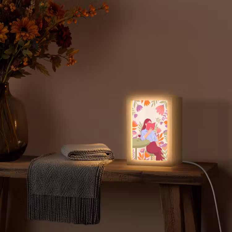 Gepersonaliseerde Lightbox - Vrouw - Lezen - Thuis - Modern - Bloemen — 3