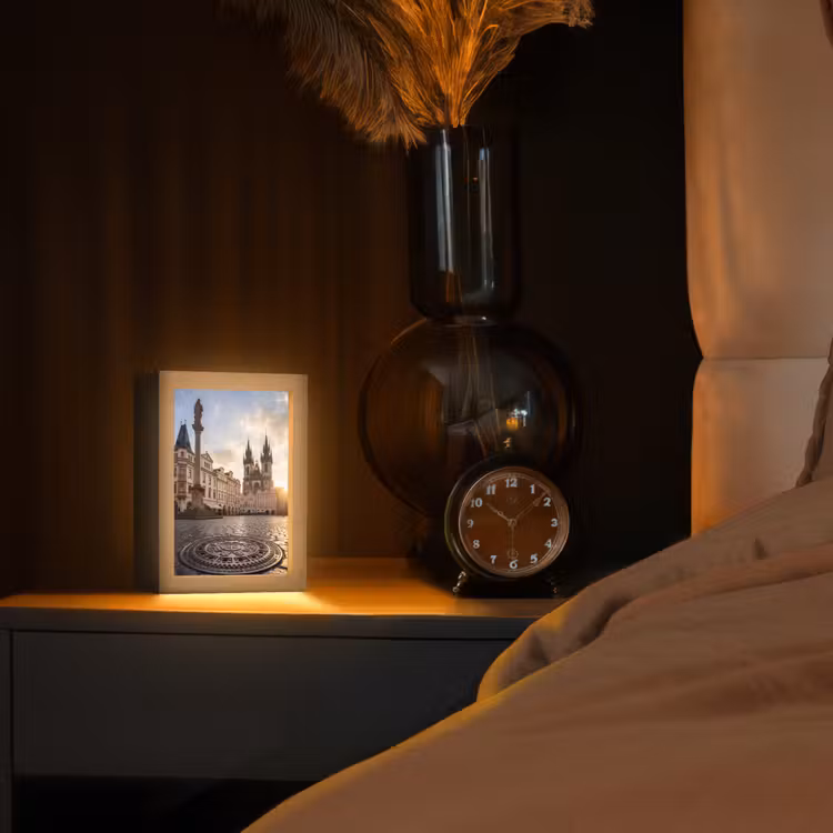 Gepersonaliseerde Lightbox - Stad - Praag - Ochtend - Architectuur - Goud — 2
