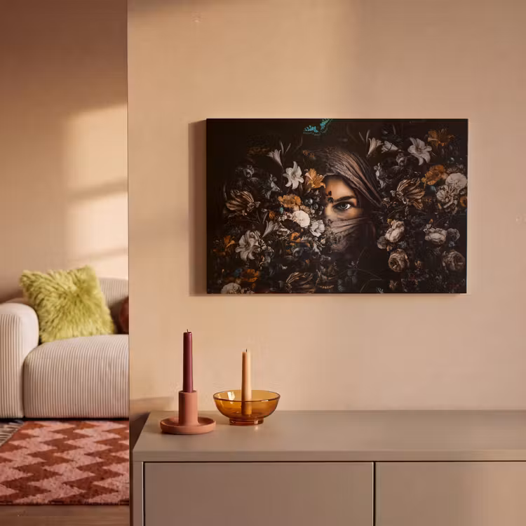Canvas schilderij - Vrouw - Luxe - Bloemen - Vlinder - Portret — 2