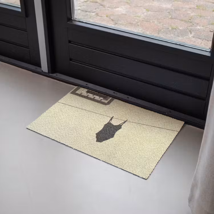 Deurmat - Badpak - Schaduw - Muur - Zomer - Minimalistisch — 2