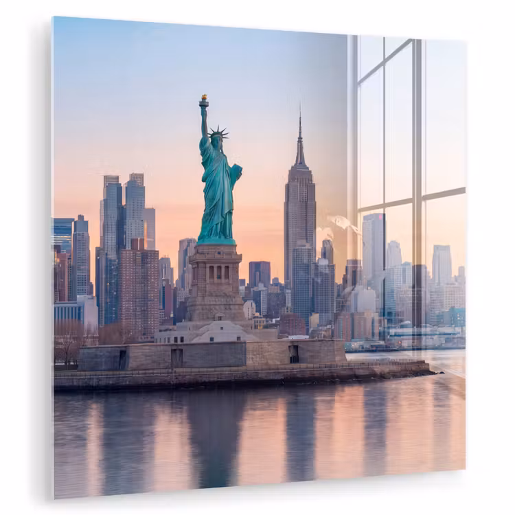 Glas schilderij - Vrijheidsbeeld - New York - Zonsopgang - Stad - Architectuur — 1