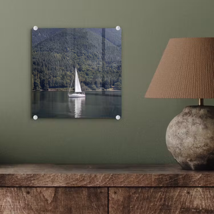 Glas schilderij - Zeilboot - Water - Bergen - Natuur - Groen — 4