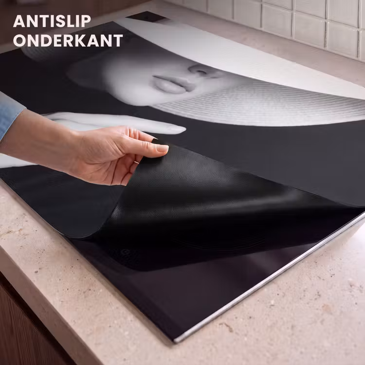 Inductie beschermer en spatscherm (2in1) - Vrouw - Hoed - Hand - Zwart - Wit - Klassiek — 4
