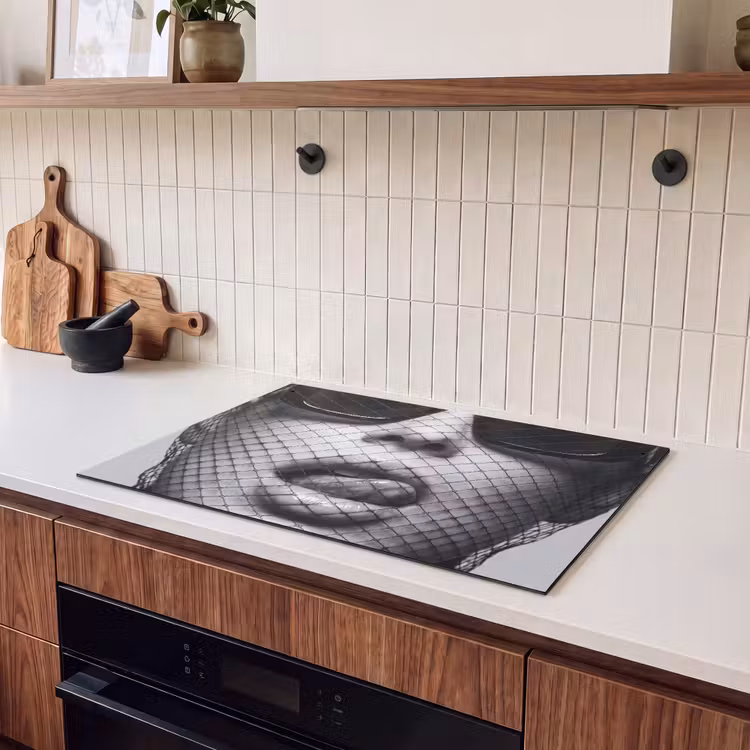 Inductie beschermer en spatscherm (2in1) - Vrouw - Net - Mysterieus - Zwart - Wit — 3