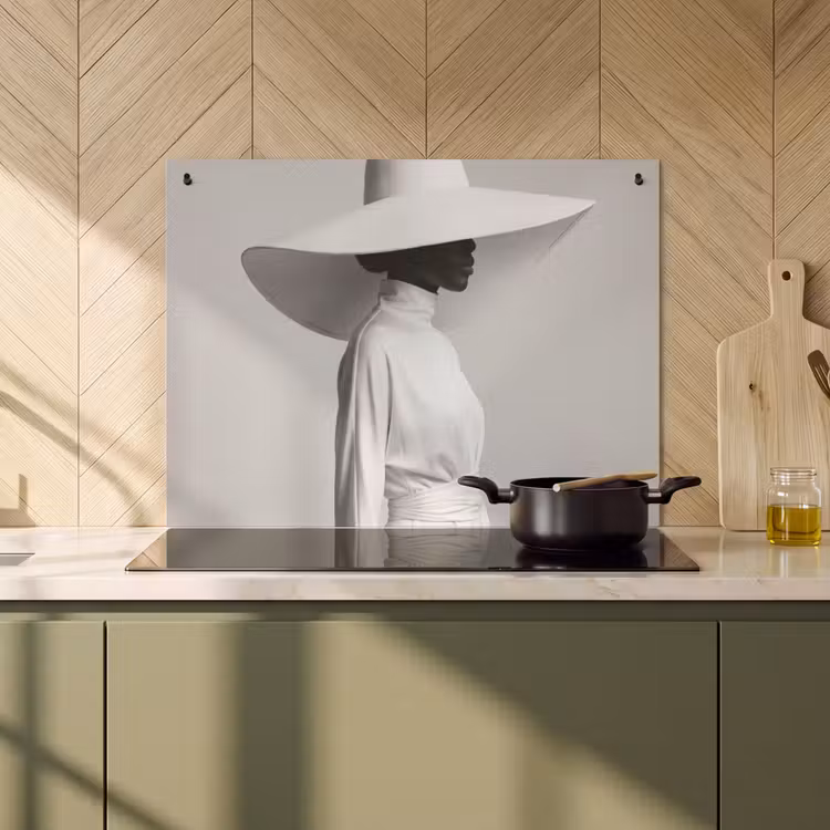 Inductie beschermer en spatscherm (2in1) - Vrouw - Profiel - Hoed - Zwart - Wit - Minimalistisch — 2