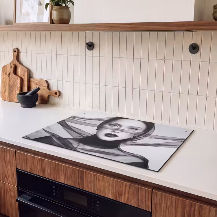 Inductie beschermer en spatscherm (2in1) - Vrouw - Sluier - Portret - Zwart - Wit - Elegant — 3