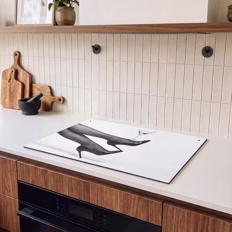 Inductie beschermer en spatscherm (2in1) - Benen - Hakken - Glas - Zwart - Wit - Speels — 3