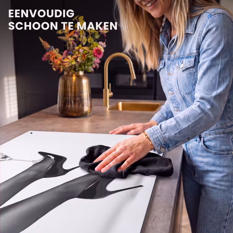 Inductie beschermer en spatscherm (2in1) - Benen - Hakken - Glas - Zwart - Wit - Speels — 5