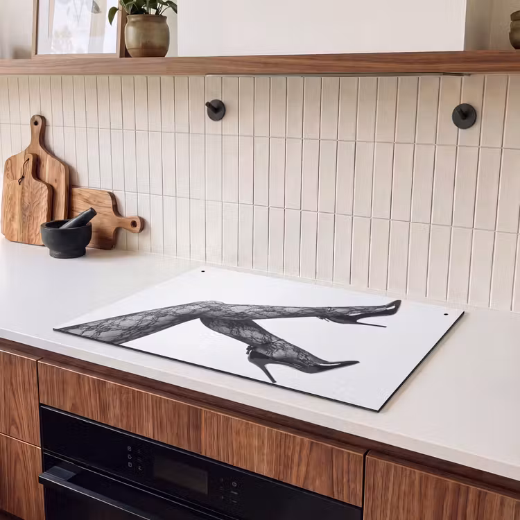 Inductie beschermer en spatscherm (2in1) - Benen - Kant - Hakken - Zwart - Wit - Uitdagend — 3