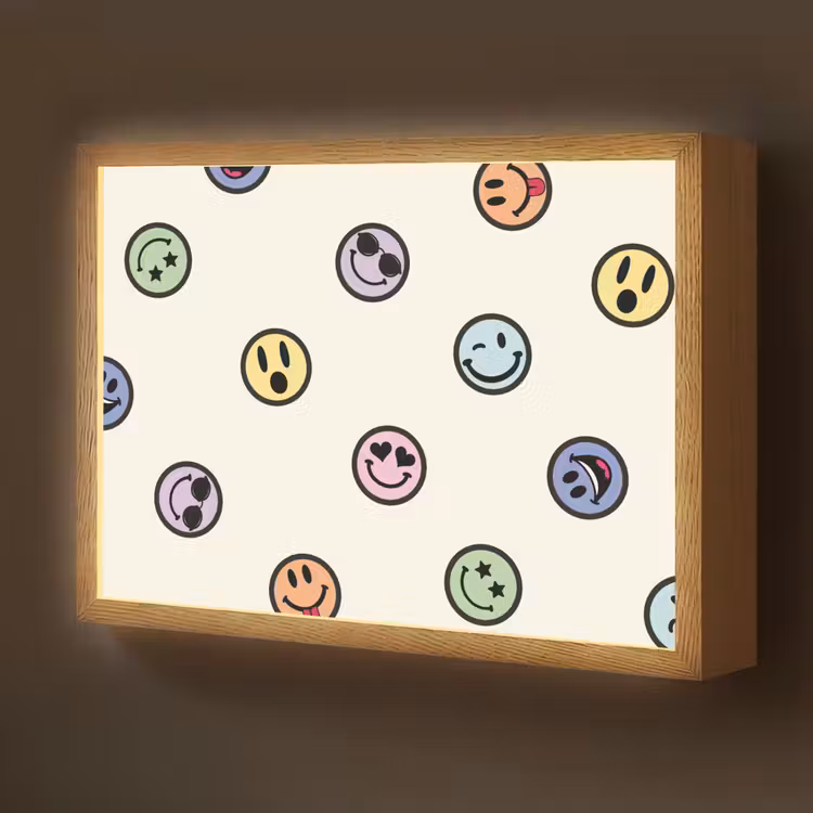 Lightbox - Wandlamp kinderkamer - Smileys - Kleurrijk - Grappig — 1