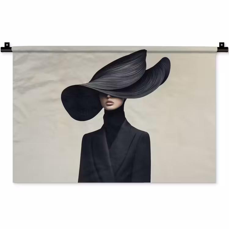 Wandkleed - Zwart - Vrouw - Hoed — 1